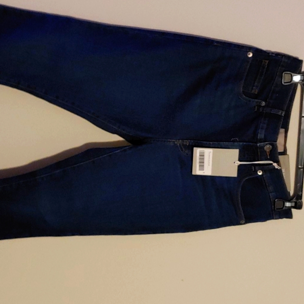 Women's blue jeans
